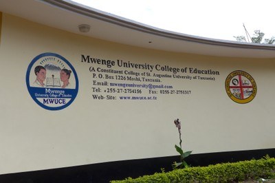 Mwenge University College Gebäude